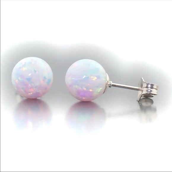 Brand new beautiful white fire opal earrings💥 - Picture 3 of 3